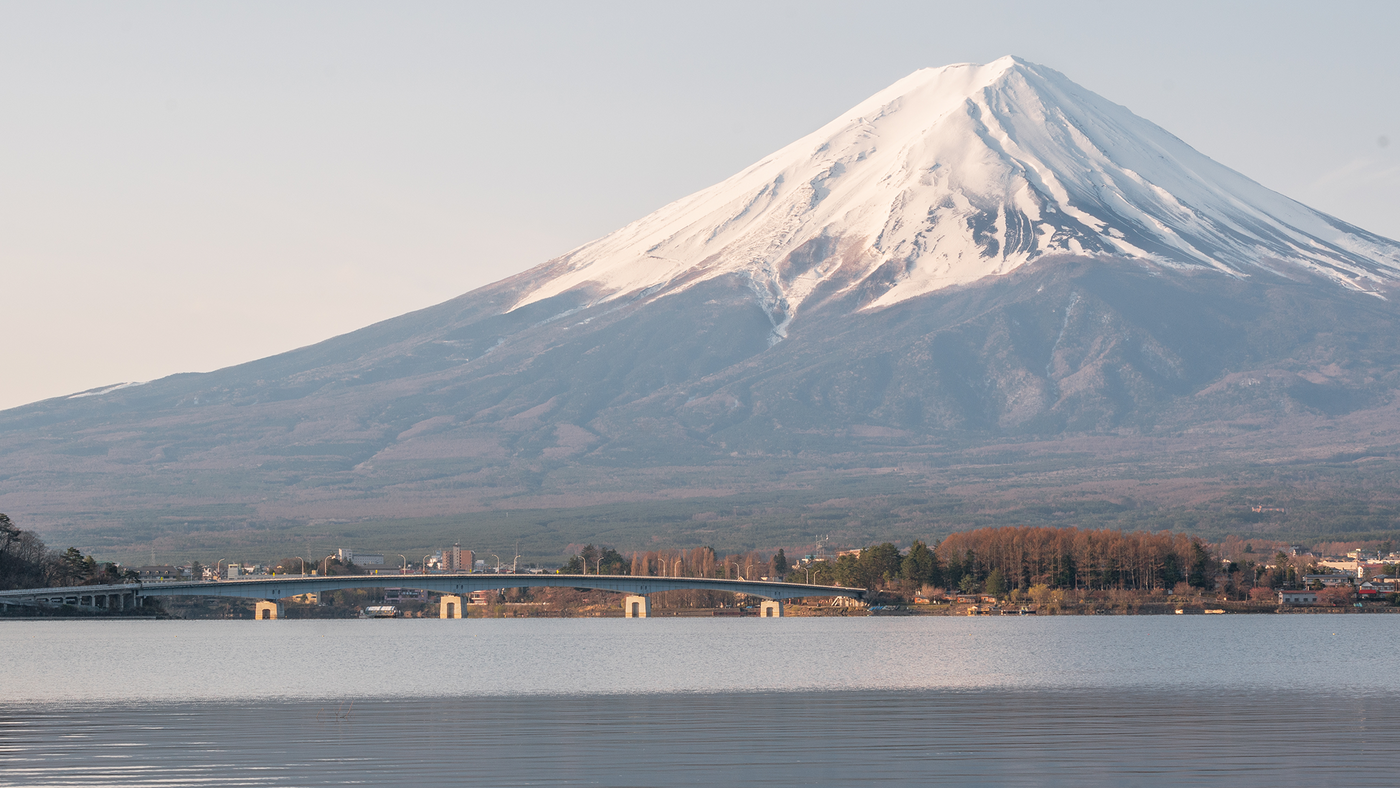 The Golden Route: Japan's Tokyo–Kyoto–Osaka Circuit, Explained From Japanese Sources