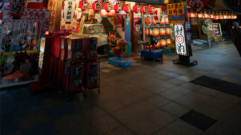 What Souvenirs to Buy in Osaka: The Local Picks