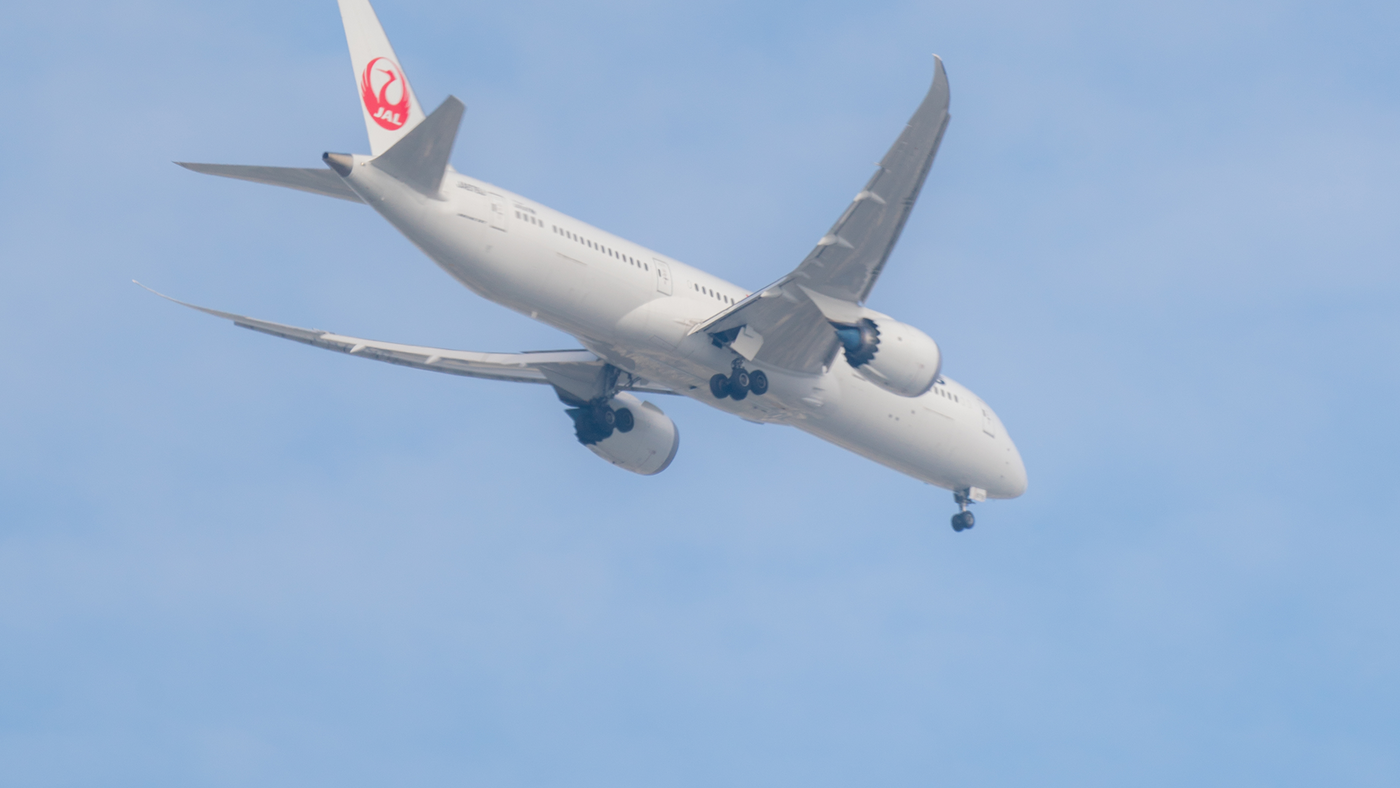 Last-Minute Japan Souvenirs at the Airport — Are They Worth It?